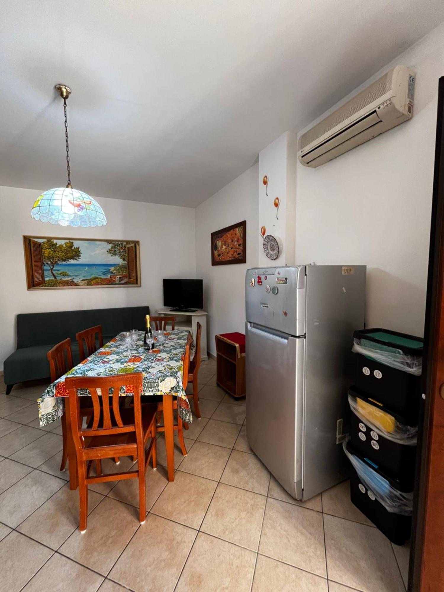 Apartment La Casa Di Flora Ad *